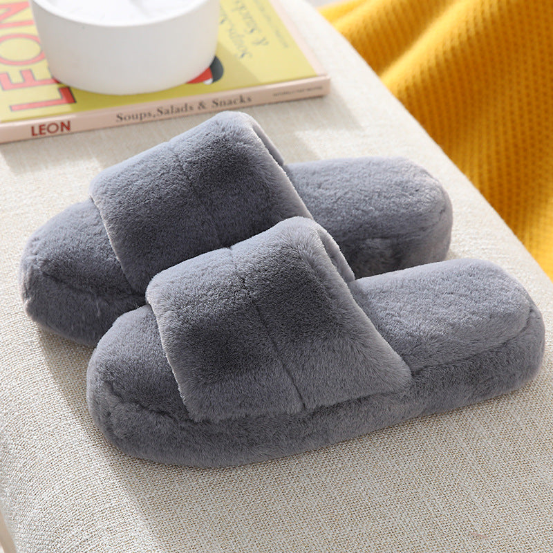 Indoor plush slippers