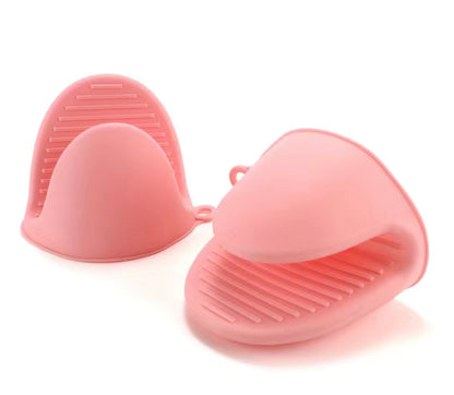 1 Pair of Silicone Mini Oven Mitts: Non-Slip, Anti-Scalding Protection for Hot Dishes & Kitchen Accessories
